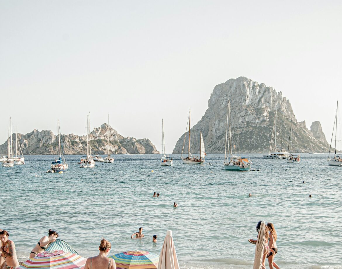 Where to Stay in Ibiza to Party Like a VIP: The Ultimate Nightlife Area Guide