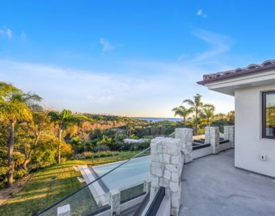 The Best Warm Places to Visit in April for a Luxury Getaway