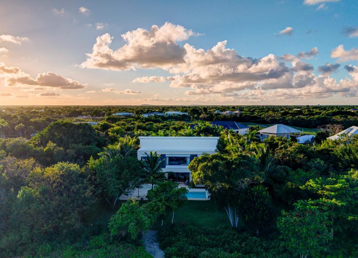 Is It Safe to Travel to Dominican Republic Right Now? Safety Tips and Advice