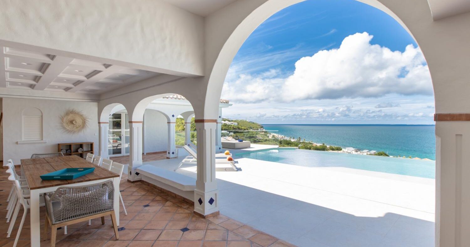 vie of the ocean from a caribbean villa
