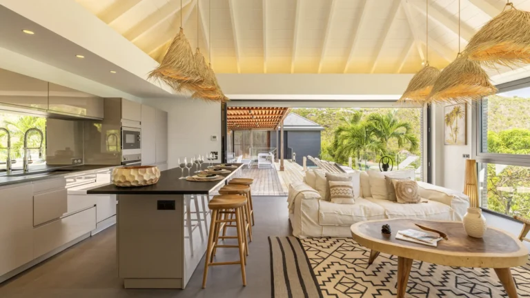 Best areas to stay in St Barts luxury villa