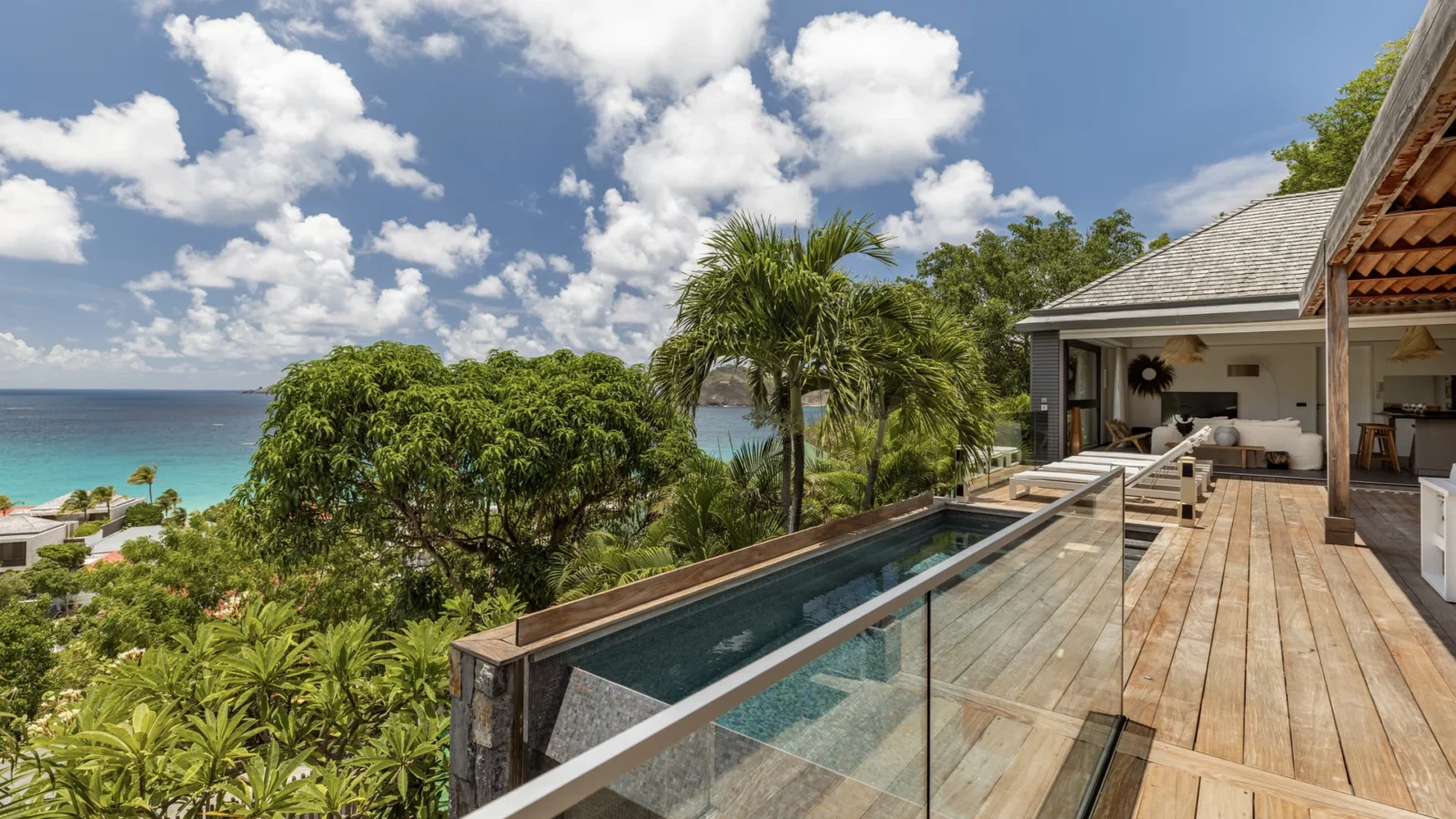 villa near the beach and flamands st barts