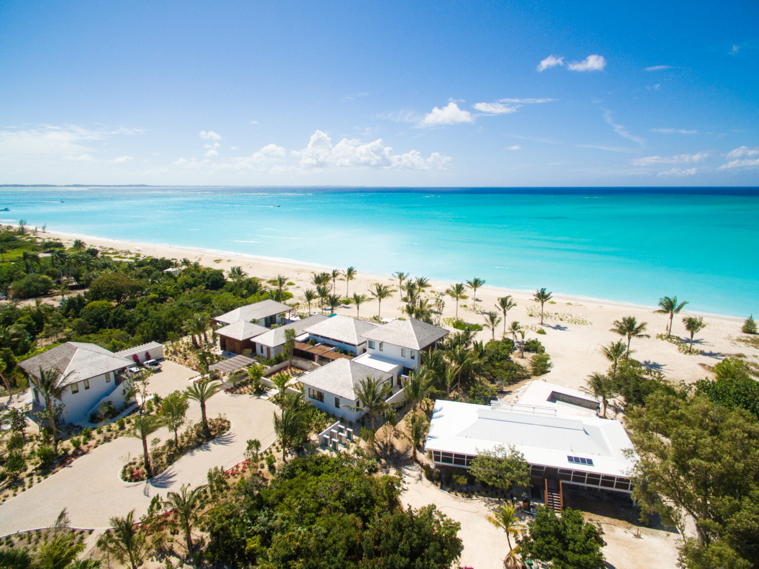 Turks and Caicos luxury villas &mdash; Grace Bay beachfront